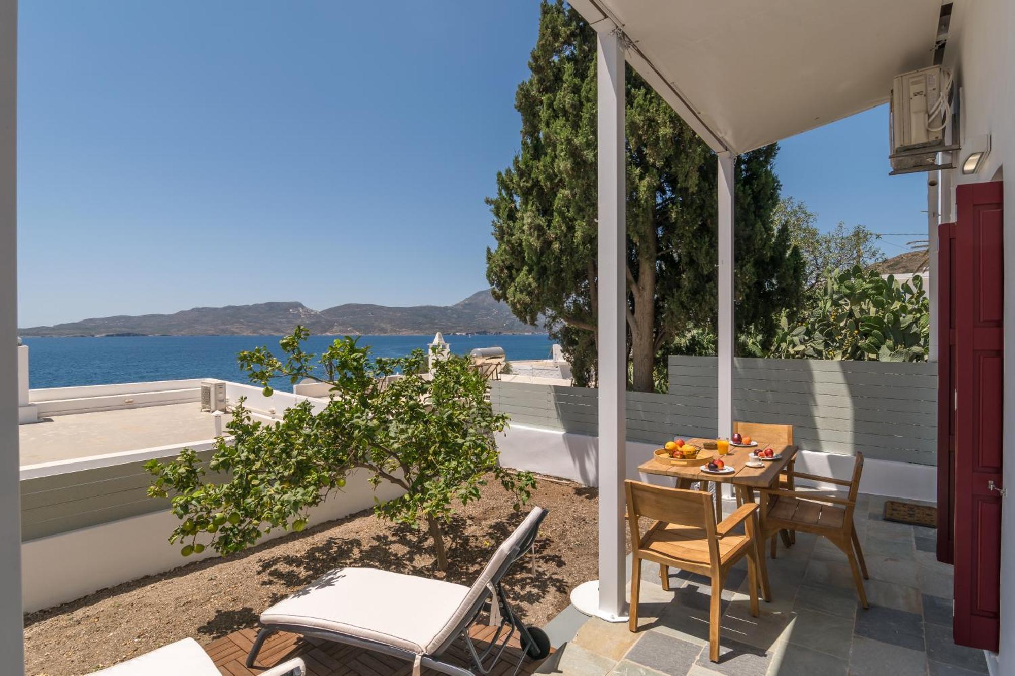 Vitalis Residences - Haven Suites Adamantas  Esterno foto