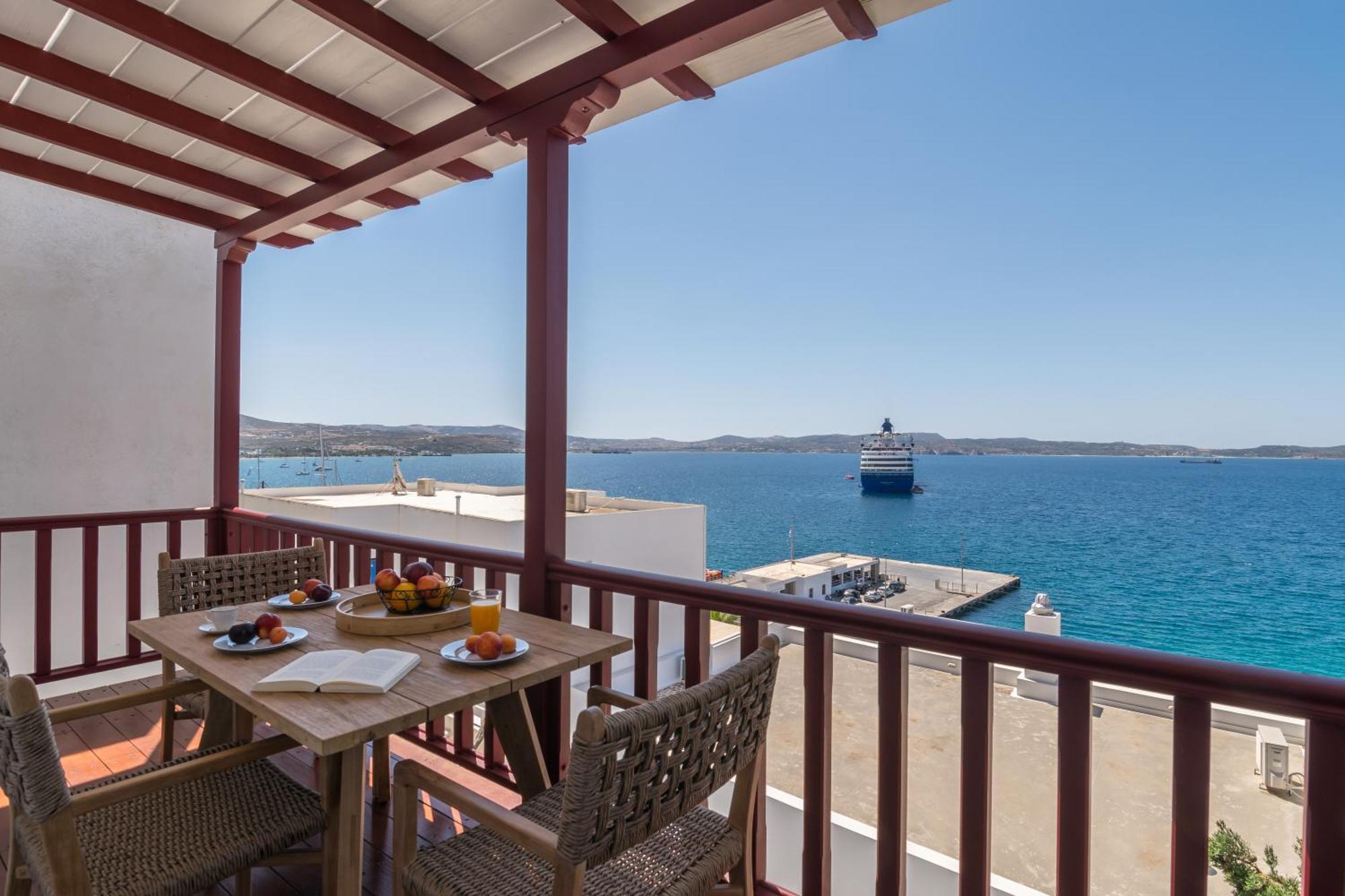 Vitalis Residences - Haven Suites Adamantas  Esterno foto