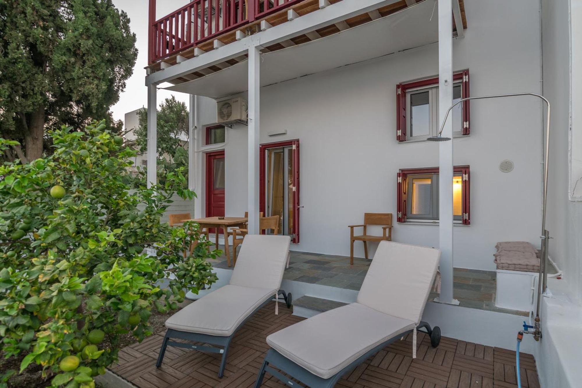 Vitalis Residences - Haven Suites Adamantas  Esterno foto